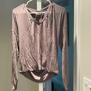 Lululemon top - size 8.